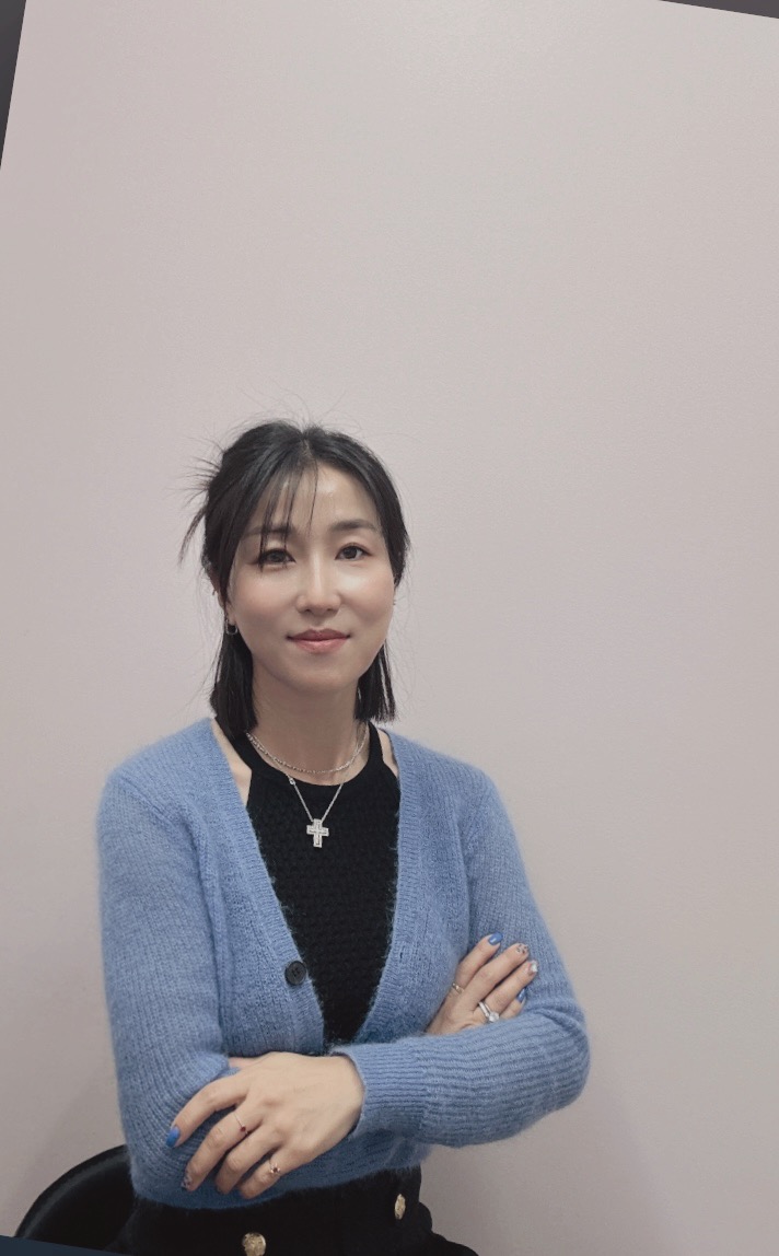 Mina Kim — M Beauty founder and artist